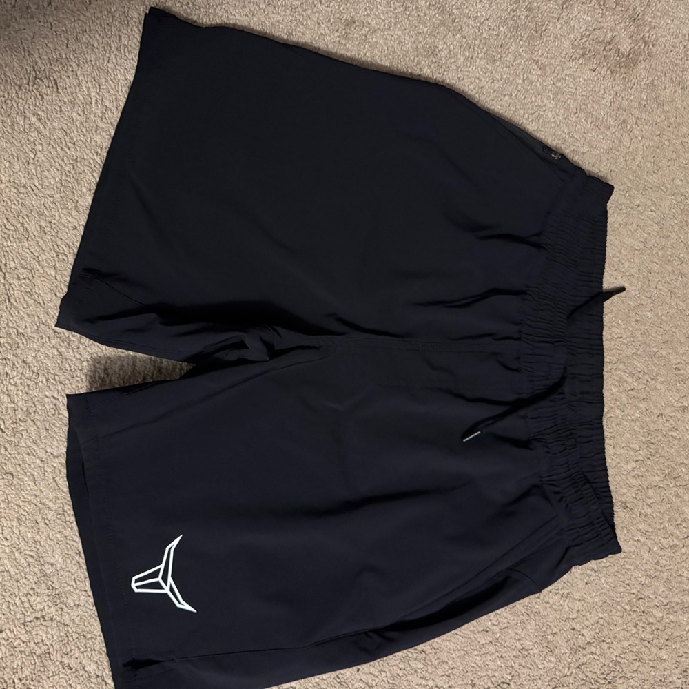 Alpha Toro Training shorts XL 7” inseam
